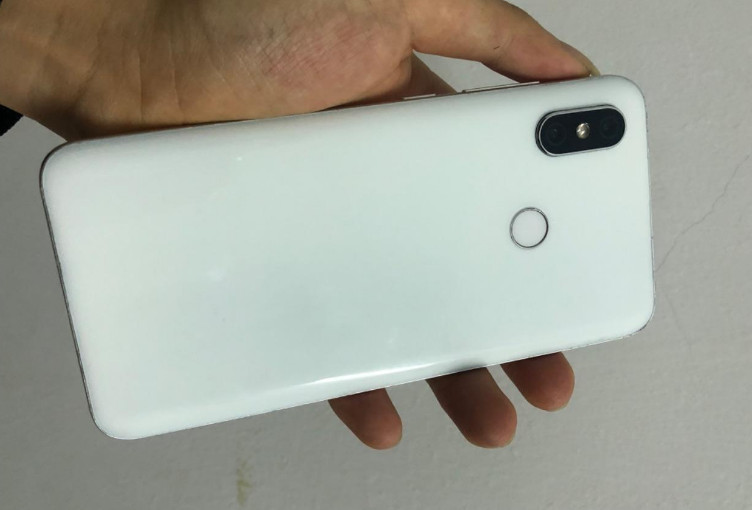 小米8 6?128g