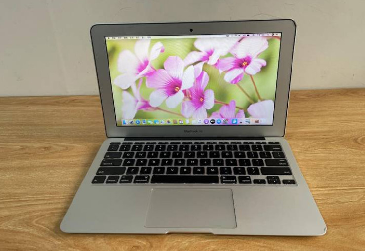 蘋果MacBook air(md711A)超薄筆記