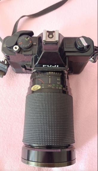 FUJI富士單鏡頭反光膠片相機(jī)STX-2
