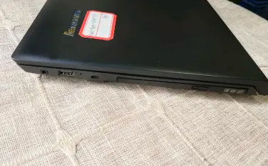 聯(lián)想B40-80筆記本電腦 i3五代 4G內(nèi)存 2G獨(dú)顯